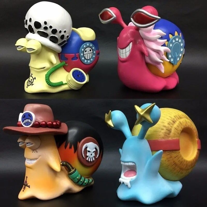 2021 New Anime One piece Ace Luffy Den Den Mushi Law Doflamingo Telephone Snail Worm Action Figure Model Collection Boys Gift
